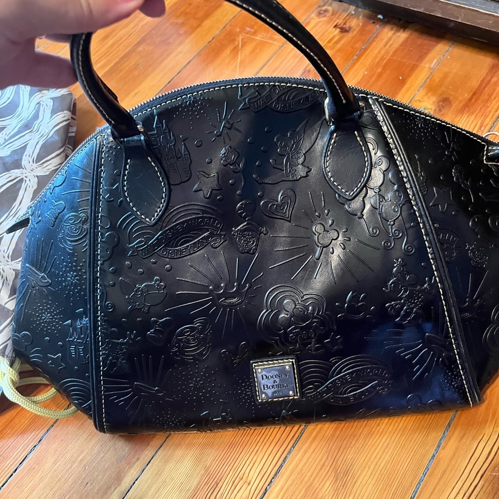 Black Downey and bourke purse